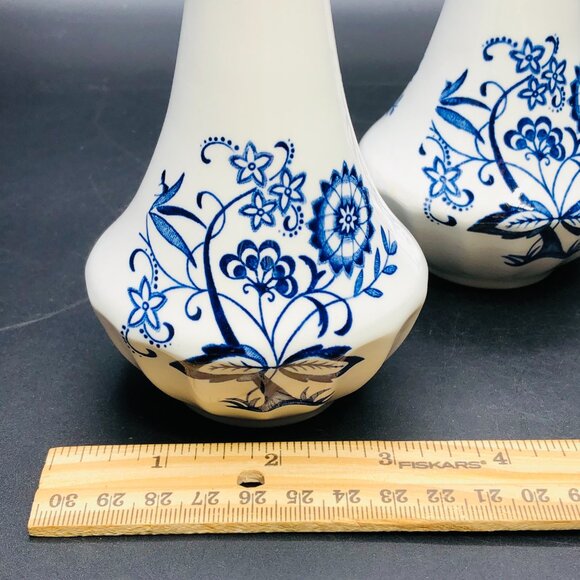 Vintage 60s Classic JG Meakin England BLUE NORDIC Salt Pepper Shaker Set - Picture 9 of 10